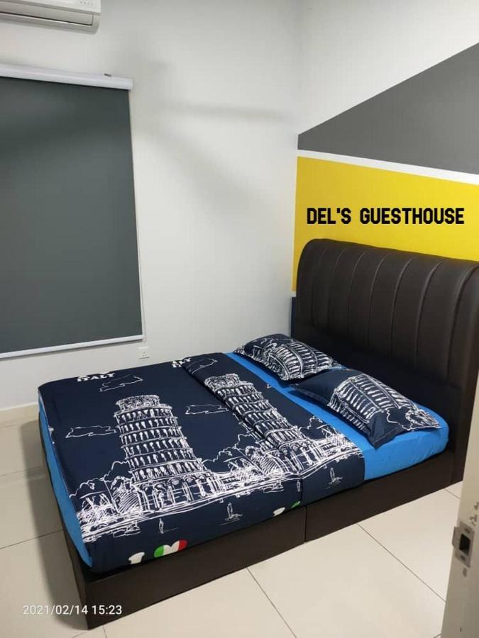 Del'S Guesthouse @ Southville Same Level With Pool Fits 8 بانغي المظهر الخارجي الصورة